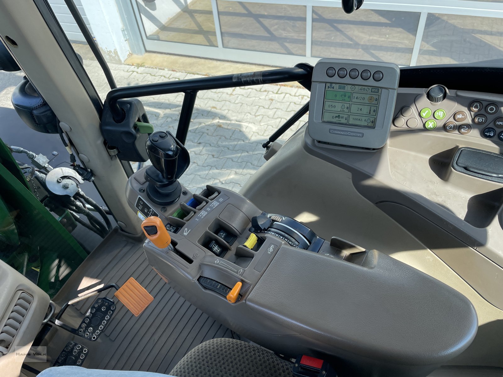 Traktor typu John Deere 6430  PREMIUM, Gebrauchtmaschine w Eggenfelden (Zdjęcie 16)