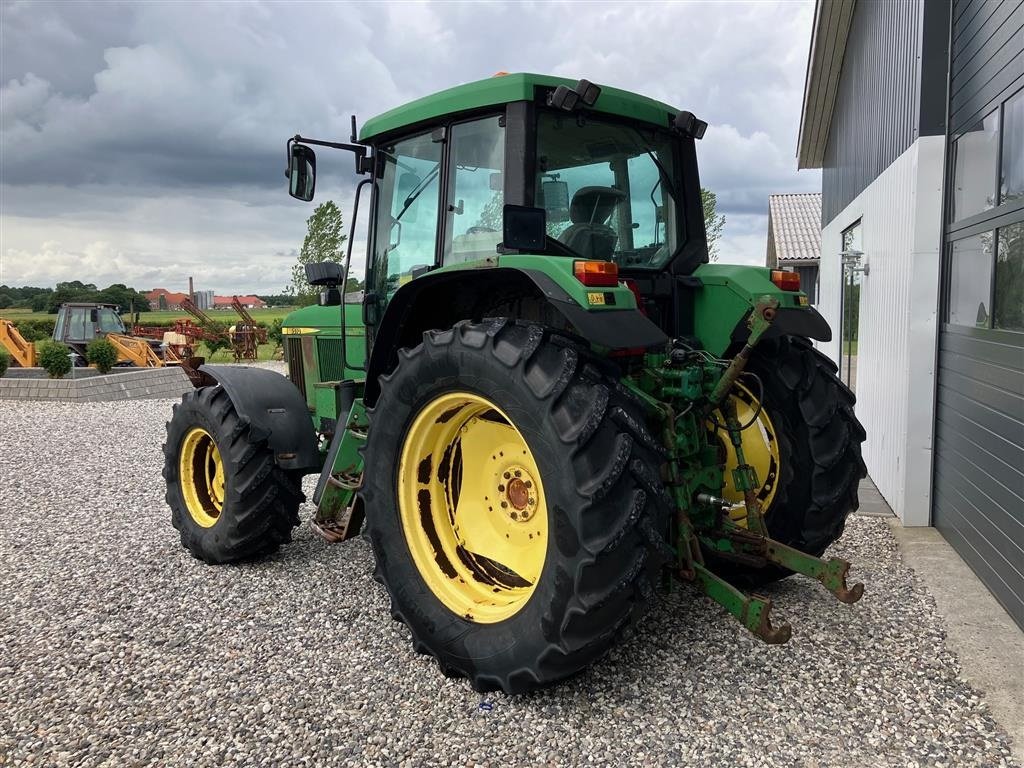 Traktor Türe ait John Deere 6510, Gebrauchtmaschine içinde Thorsø (resim 3)