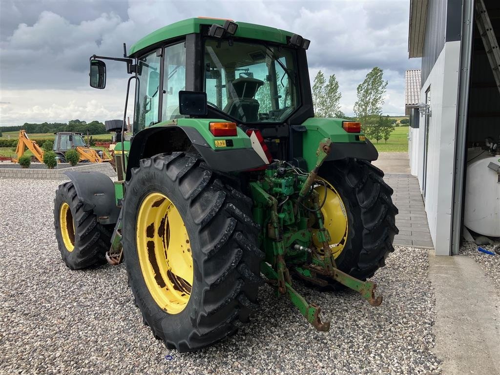 Traktor of the type John Deere 6510, Gebrauchtmaschine in Thorsø (Picture 8)