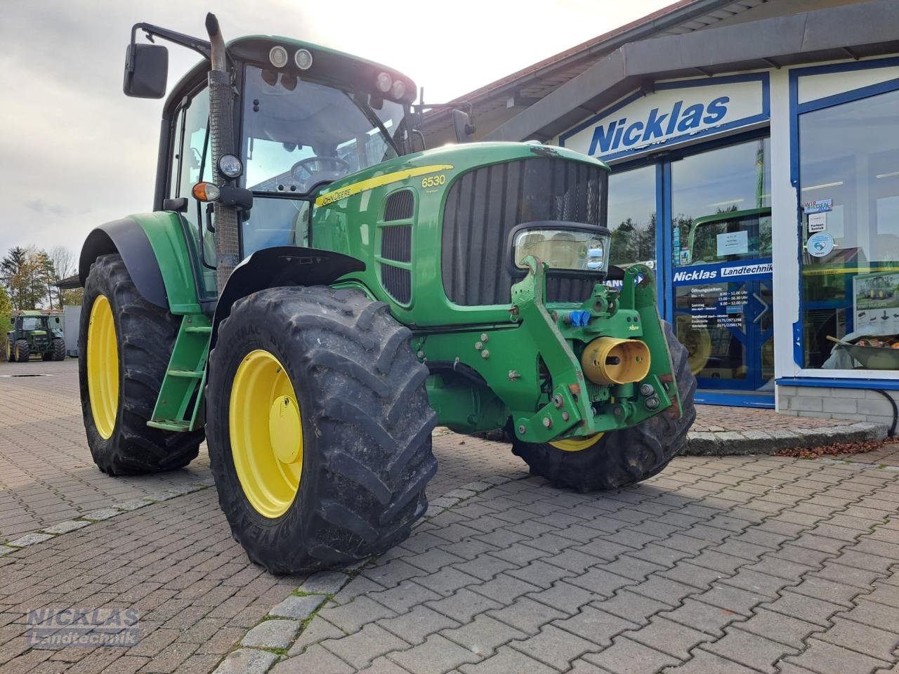 Traktor van het type John Deere 6530, Gebrauchtmaschine in Schirradorf (Foto 1)