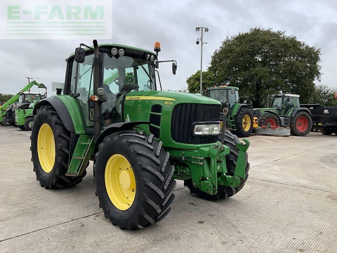 Traktor of the type John Deere 6534 premium tractor (st21039), Gebrauchtmaschine in SHAFTESBURY (Picture 9)