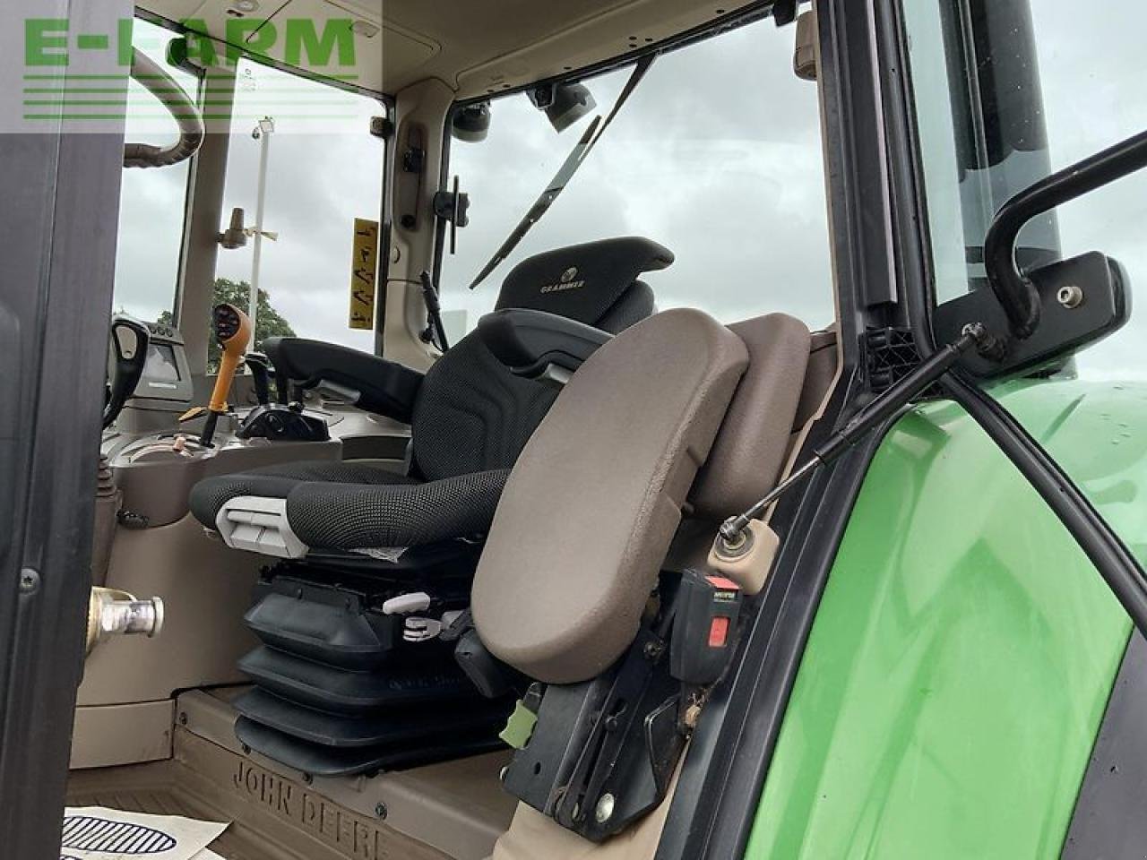 Traktor tip John Deere 6534 premium tractor (st21039), Gebrauchtmaschine in SHAFTESBURY (Poză 19)