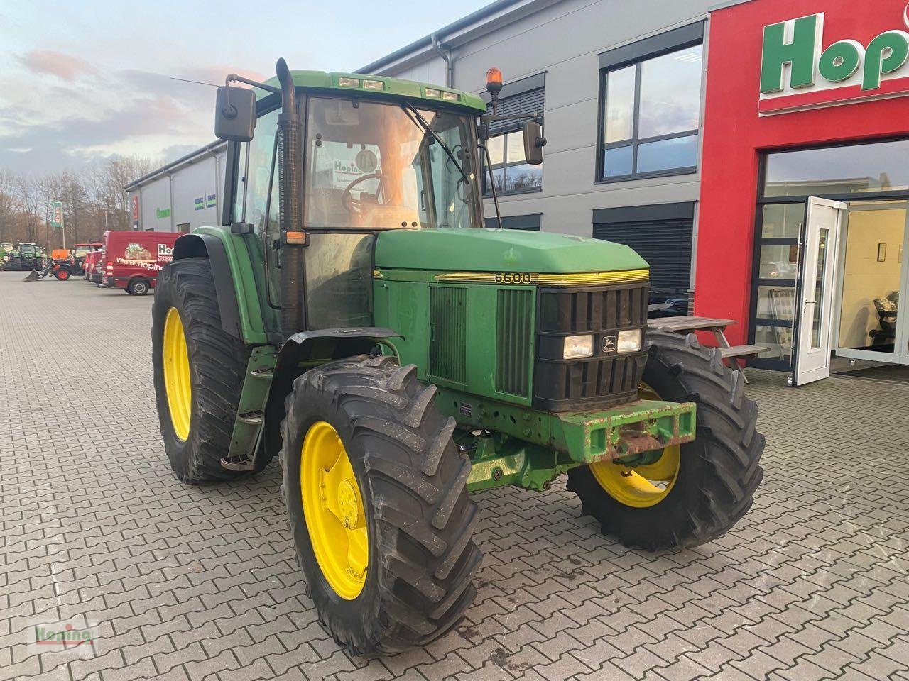 Traktor van het type John Deere 6600, Gebrauchtmaschine in Bakum (Foto 2)