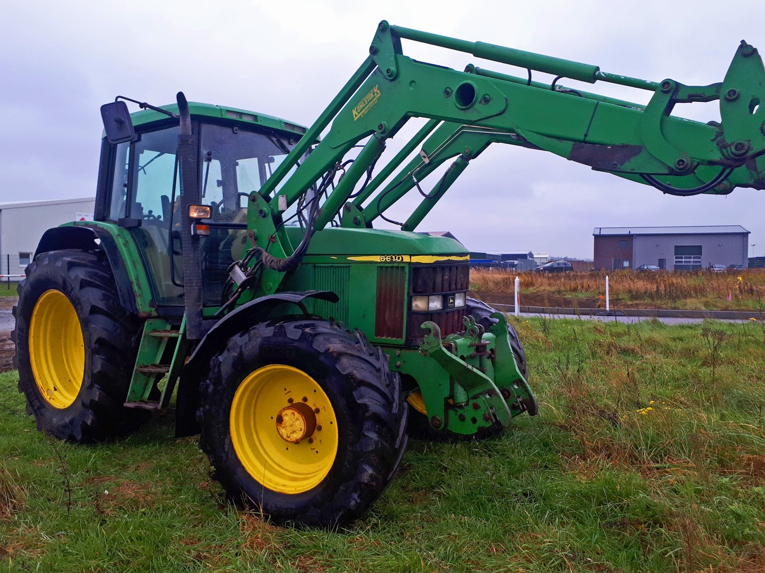 Traktor des Typs John Deere 6610 Fronthydraulik+Fronthydraulik, Gebrauchtmaschine in Mittelsdorf (Bild 2)