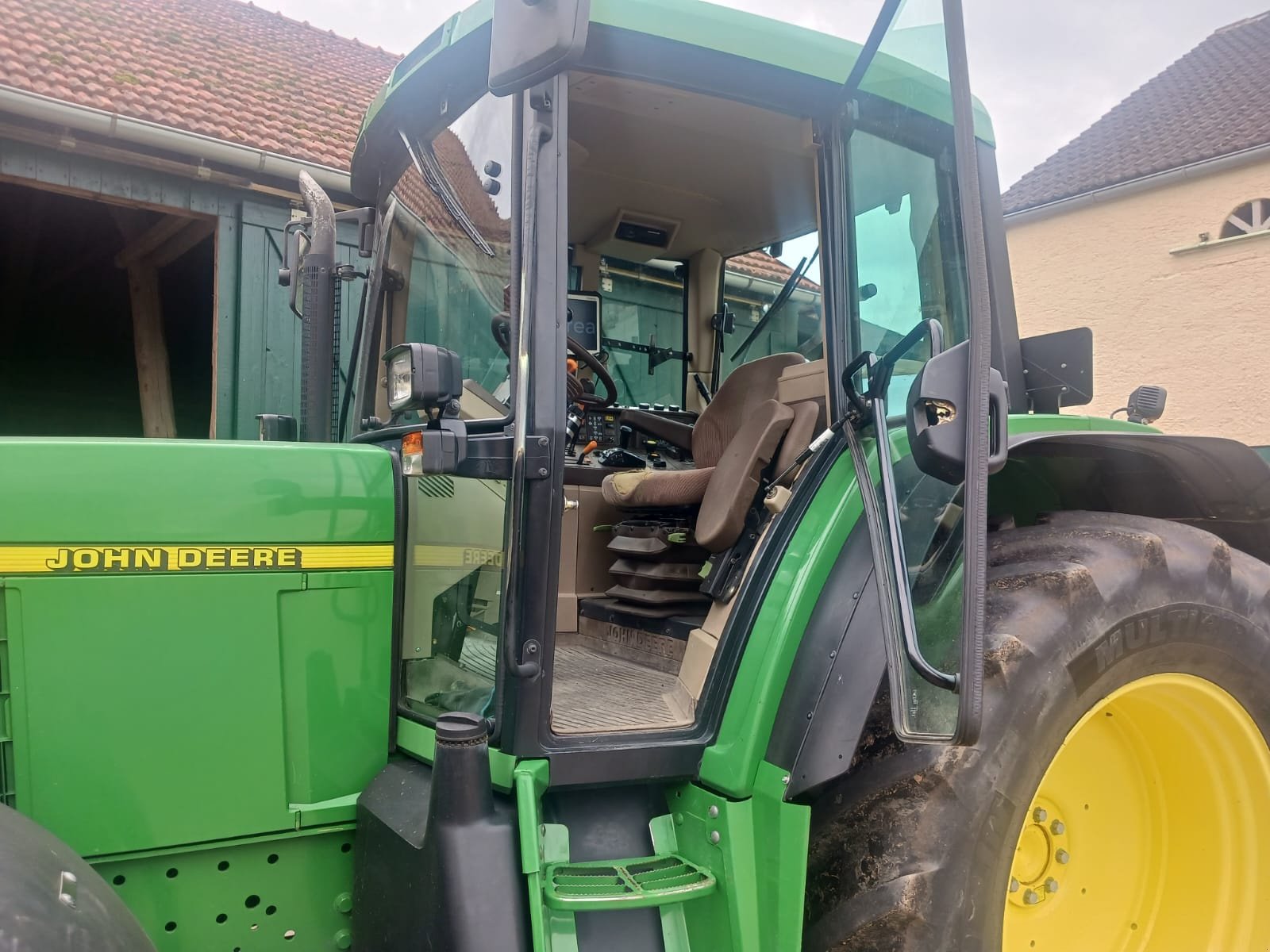 Traktor typu John Deere 6610 Premium, Gebrauchtmaschine w Egweil (Zdjęcie 5)