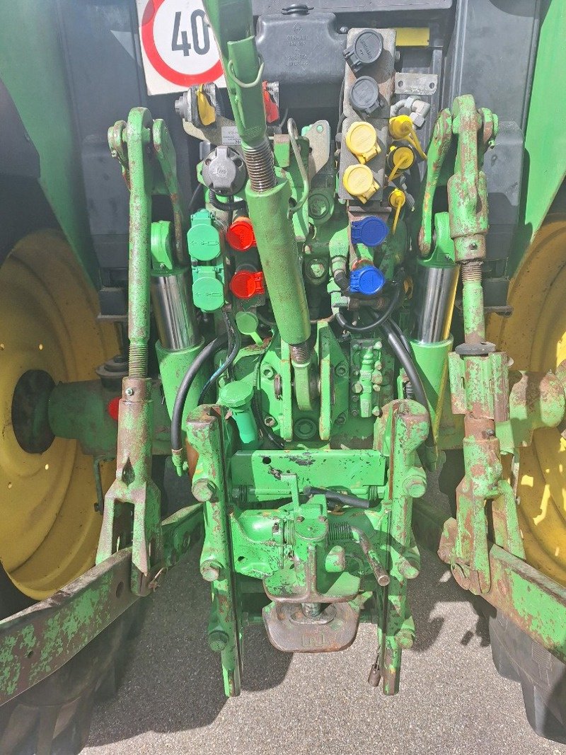 Traktor van het type John Deere 6610, Gebrauchtmaschine in Henau (Foto 8)