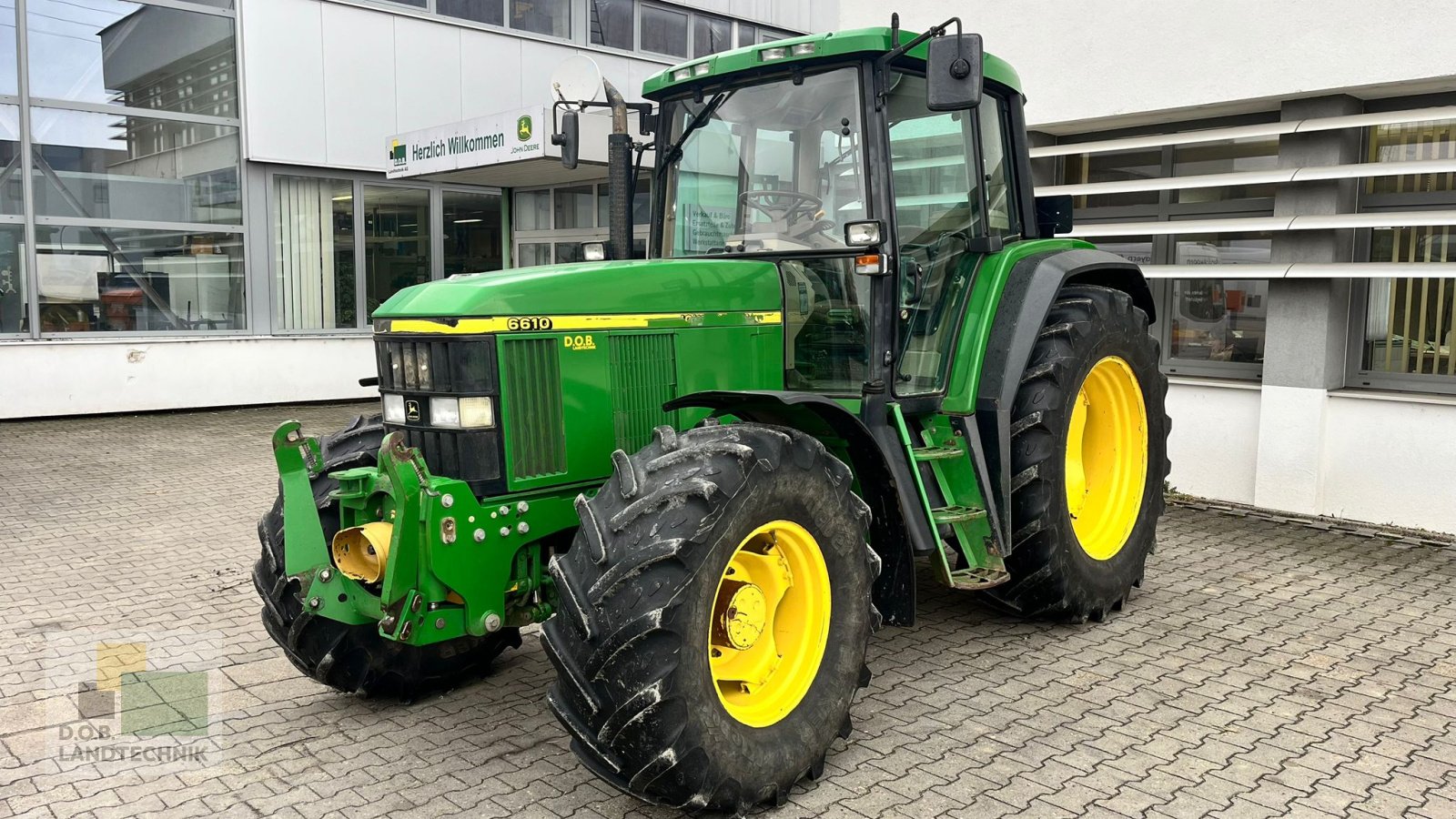 Traktor tip John Deere 6610, Gebrauchtmaschine in Regensburg (Poză 1)