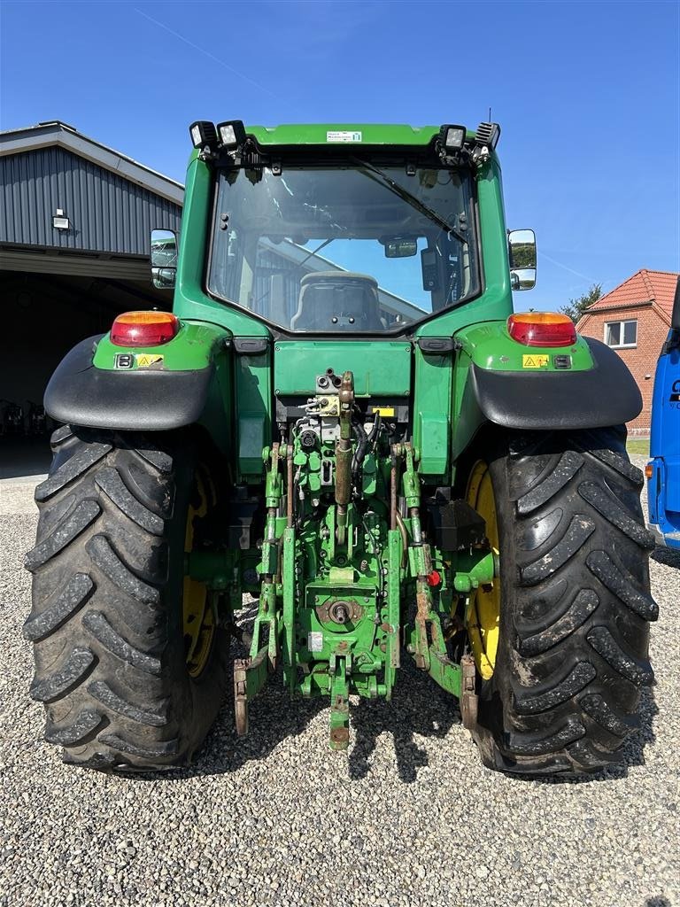 Traktor of the type John Deere 6620 Autopower & frontlift Front pto, Gebrauchtmaschine in Støvring (Picture 3)