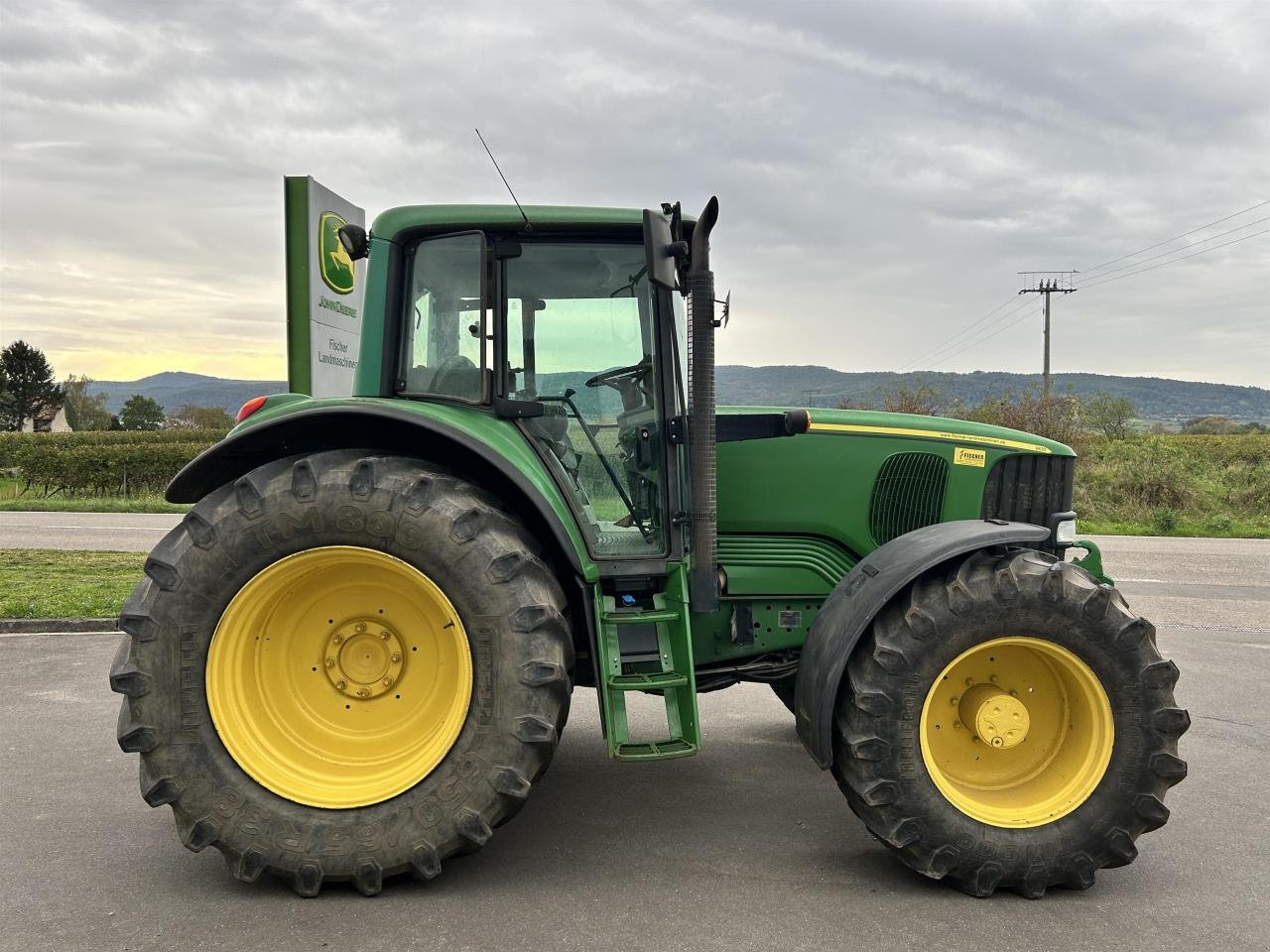 Traktor van het type John Deere 6620 Motor Getriebe neu, Gebrauchtmaschine in Niederkirchen (Foto 2)