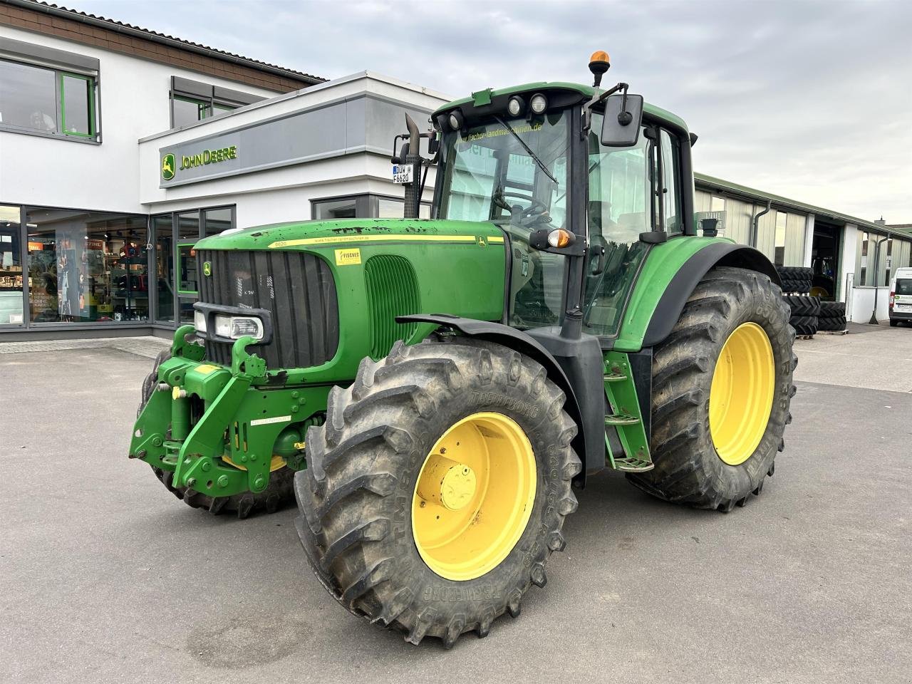 Traktor of the type John Deere 6620 Motor Getriebe neu, Gebrauchtmaschine in Niederkirchen (Picture 4)