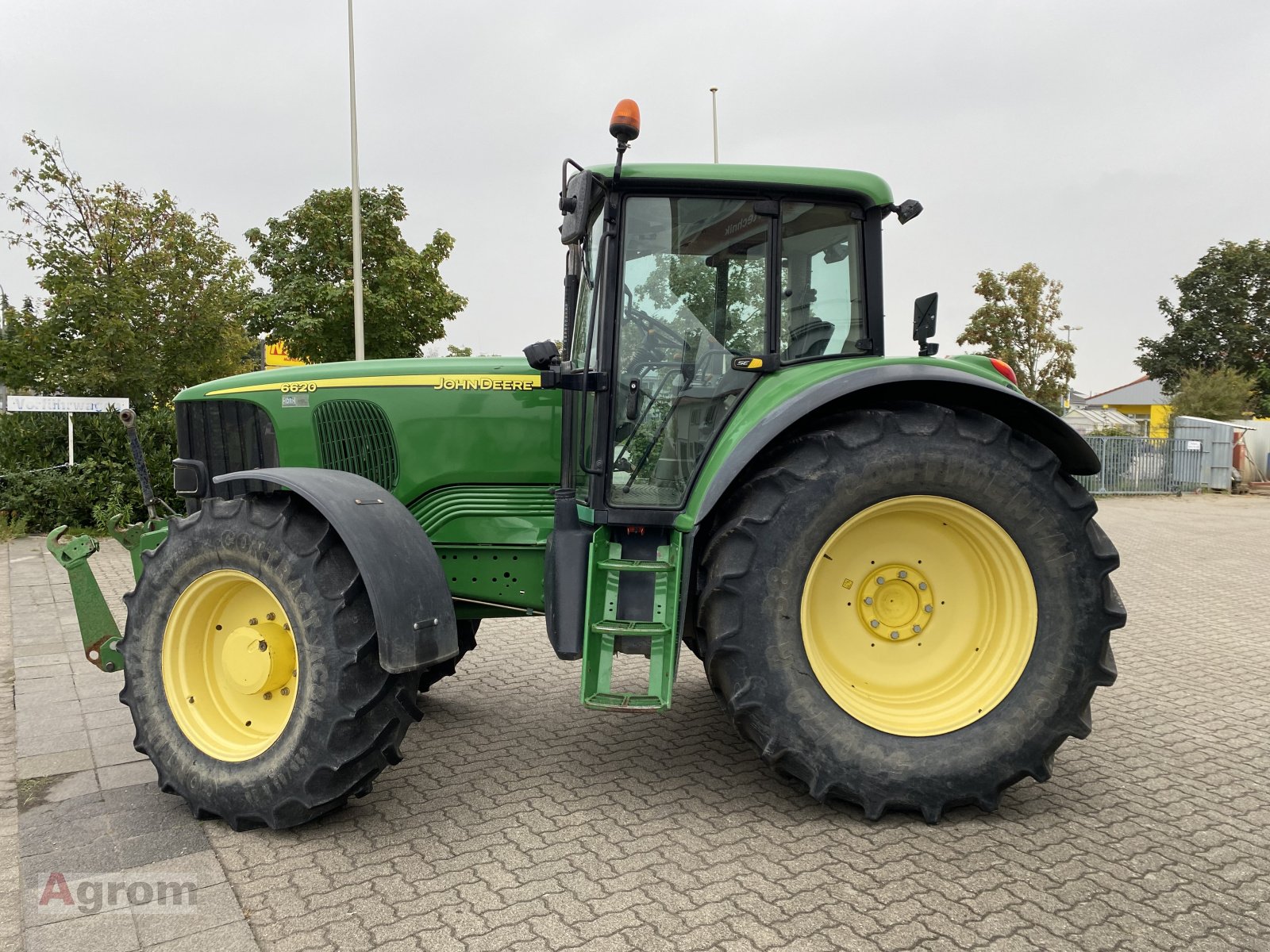 Traktor Türe ait John Deere 6620 SE, Gebrauchtmaschine içinde Harthausen (resim 2)