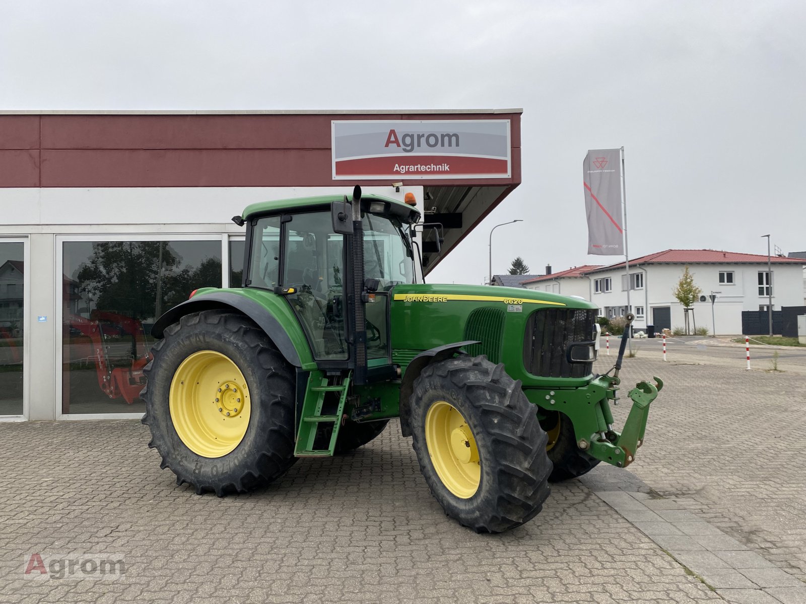 Traktor typu John Deere 6620 SE, Gebrauchtmaschine w Harthausen (Zdjęcie 11)