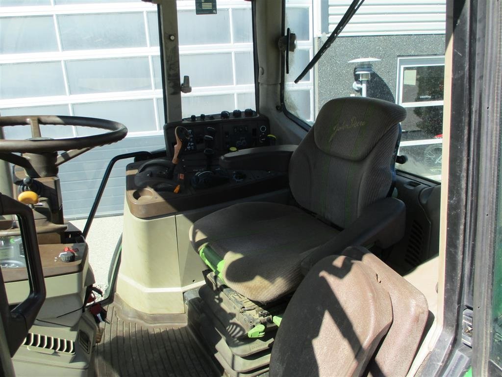 Traktor типа John Deere 6620 TLS - AutoQuad, Gebrauchtmaschine в Lintrup (Фотография 5)