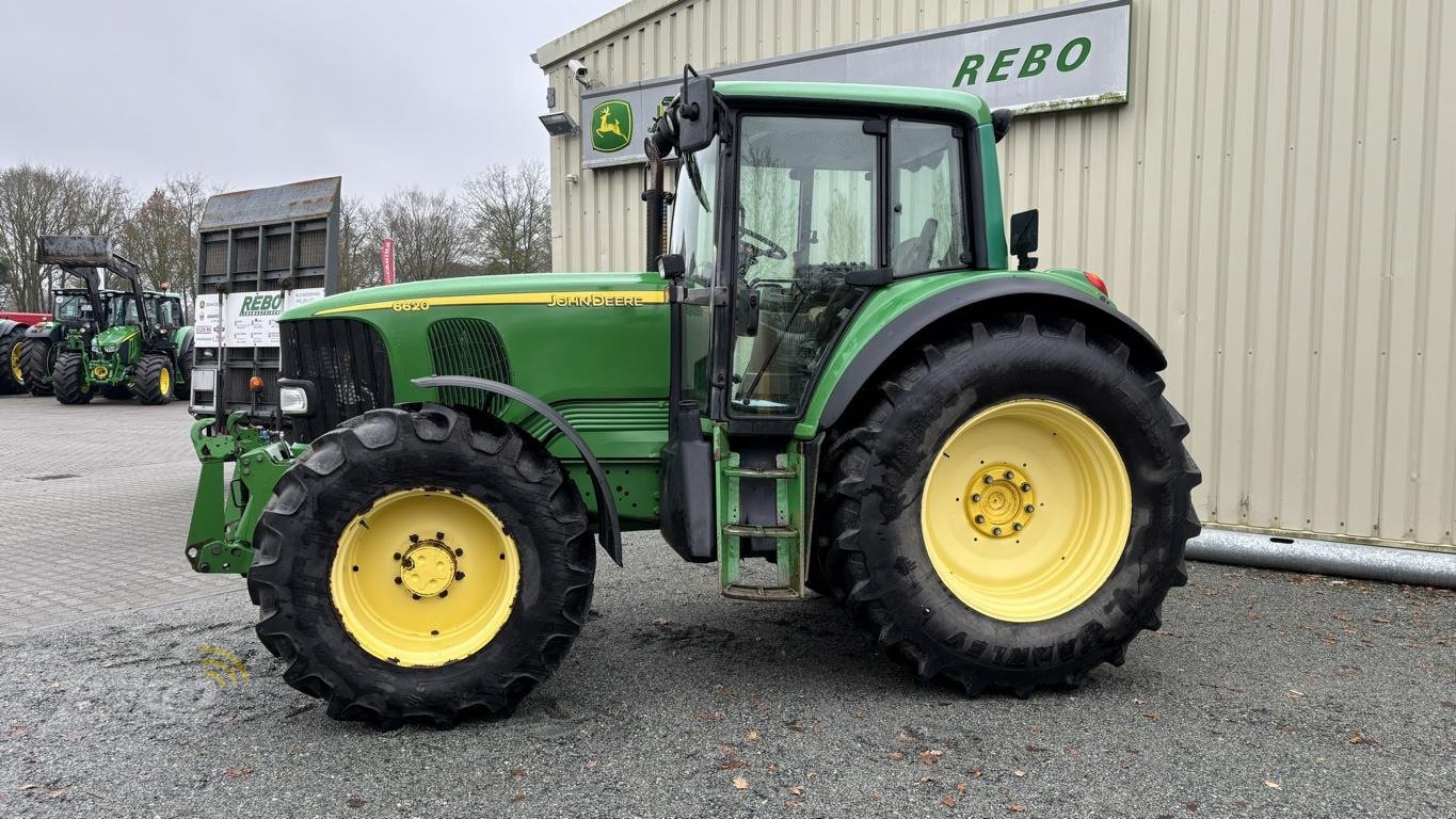 Traktor des Typs John Deere 6620, Gebrauchtmaschine in Aurich (Bild 4)