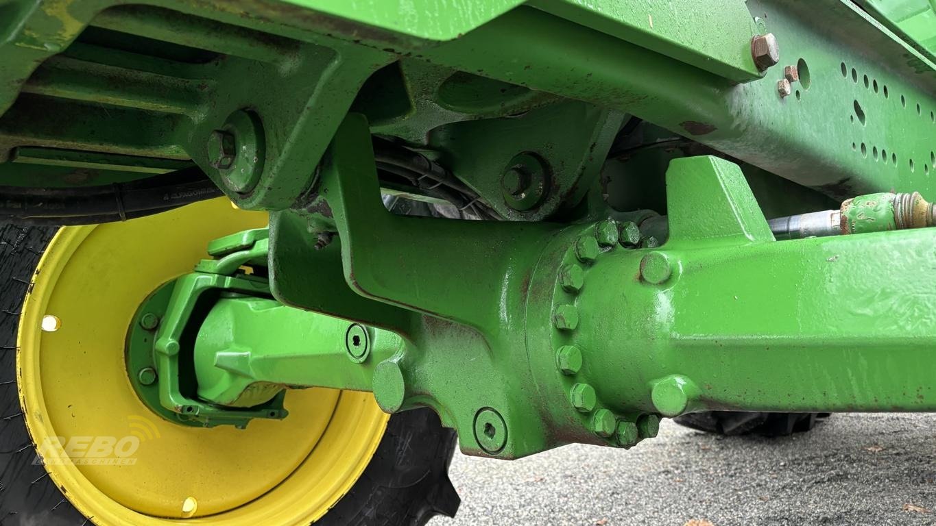 Traktor des Typs John Deere 6620, Gebrauchtmaschine in Aurich (Bild 8)