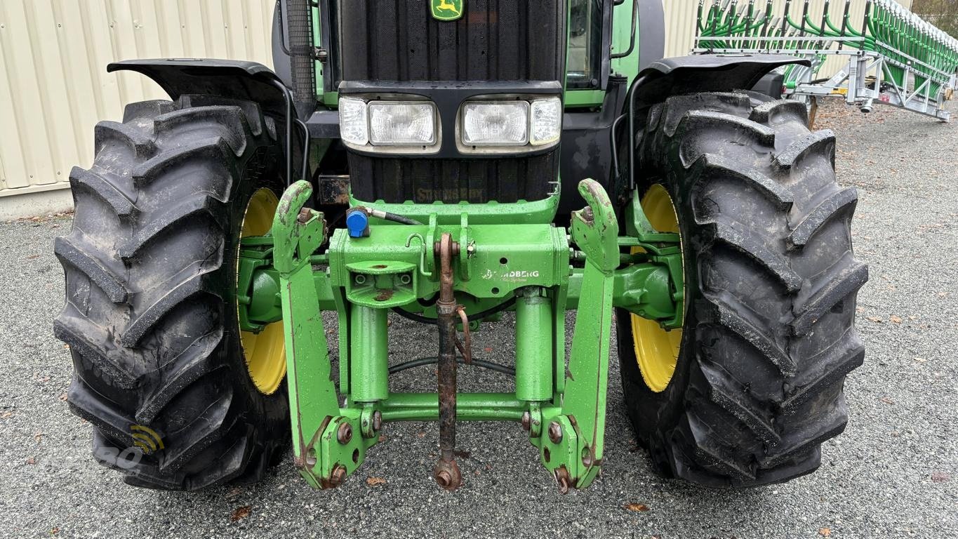 Traktor des Typs John Deere 6620, Gebrauchtmaschine in Aurich (Bild 13)