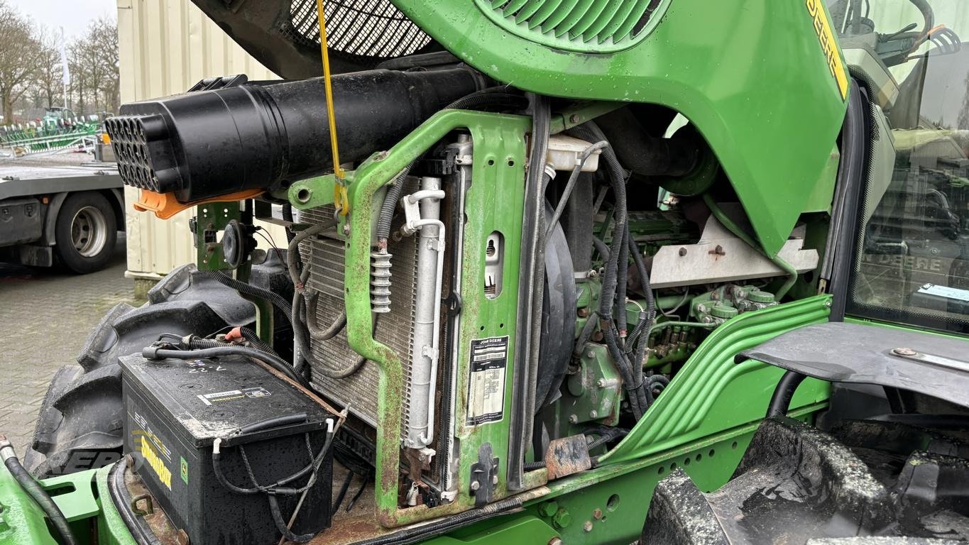 Traktor des Typs John Deere 6620, Gebrauchtmaschine in Aurich (Bild 14)