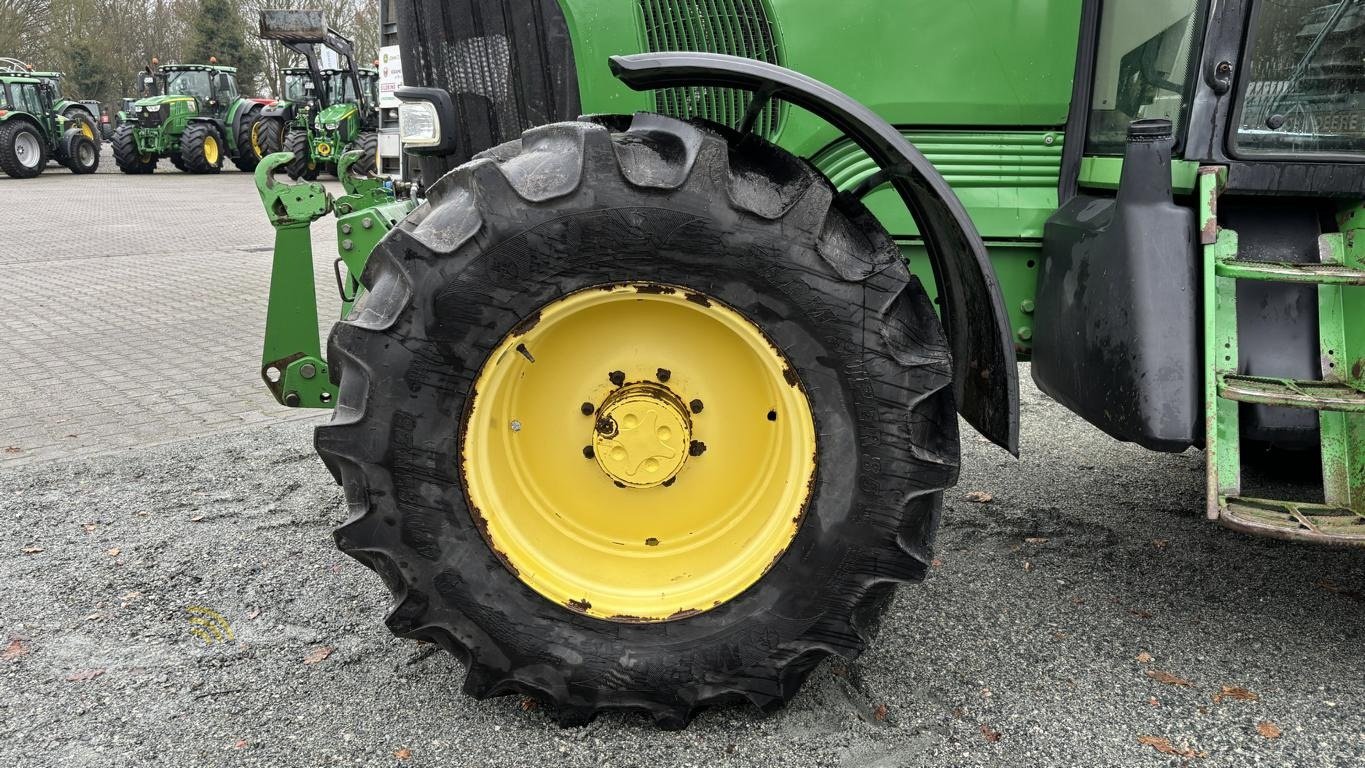 Traktor des Typs John Deere 6620, Gebrauchtmaschine in Aurich (Bild 18)