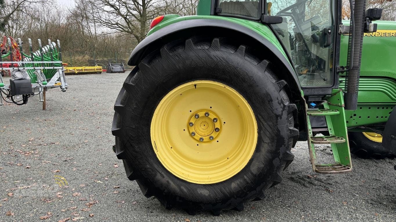 Traktor des Typs John Deere 6620, Gebrauchtmaschine in Aurich (Bild 23)