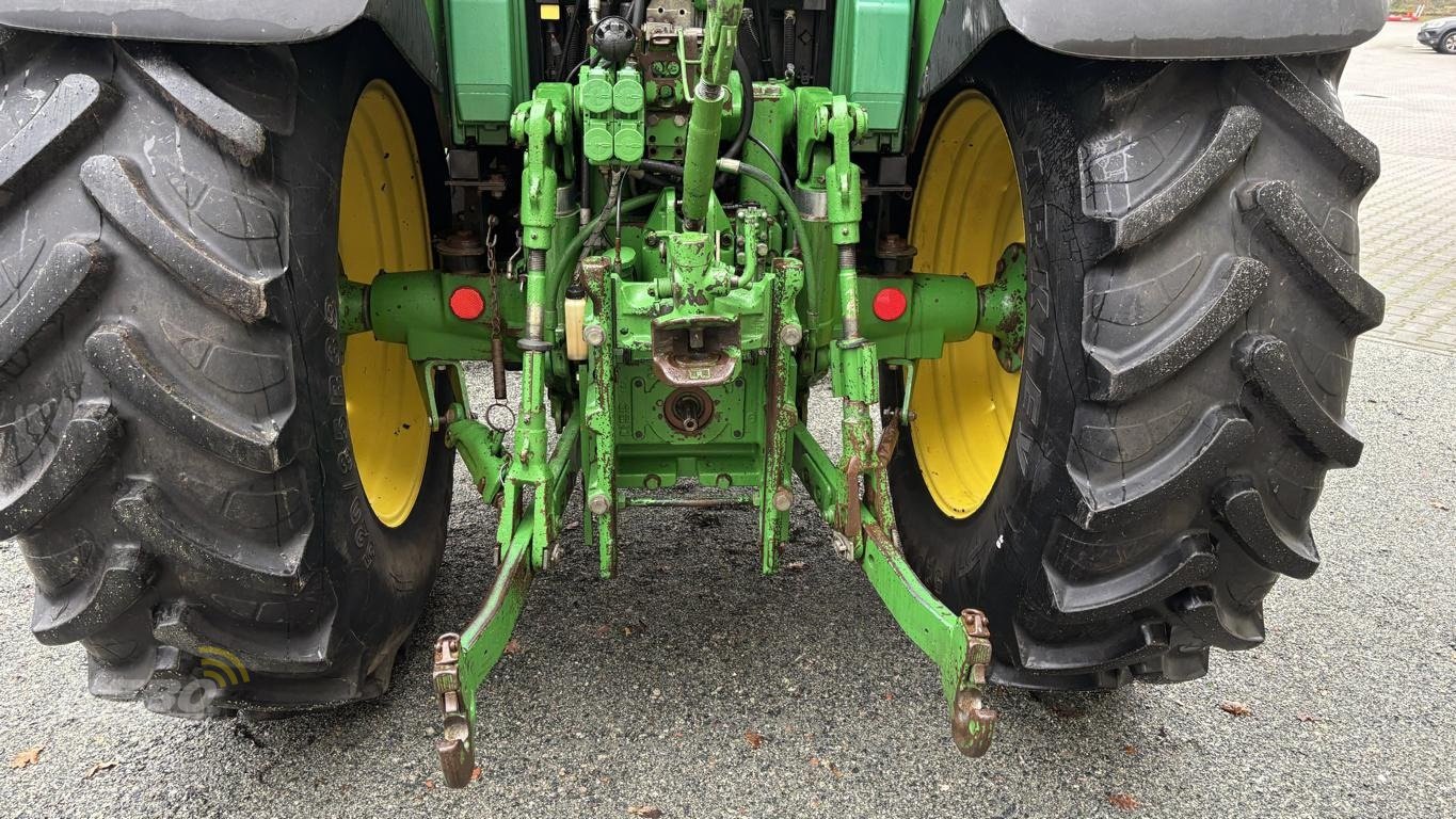 Traktor des Typs John Deere 6620, Gebrauchtmaschine in Aurich (Bild 26)