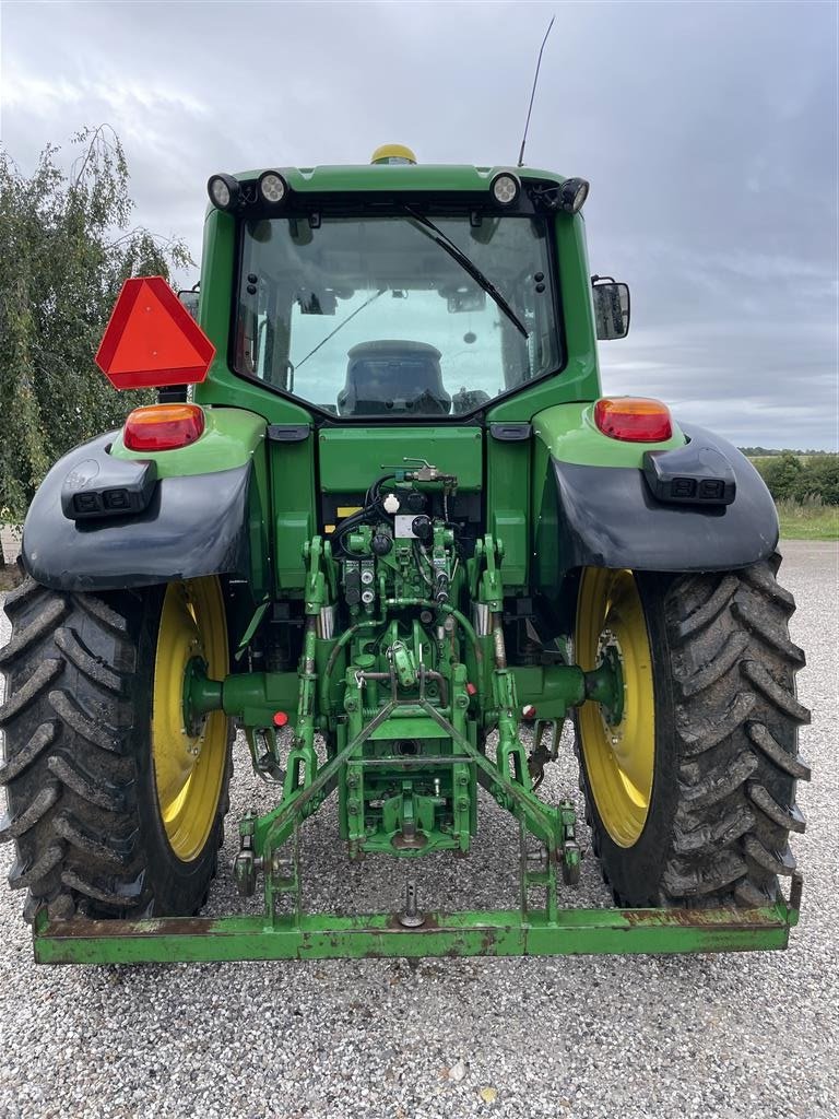 Traktor Türe ait John Deere 6630 Premium med frontlift, Gebrauchtmaschine içinde Hårlev (resim 3)