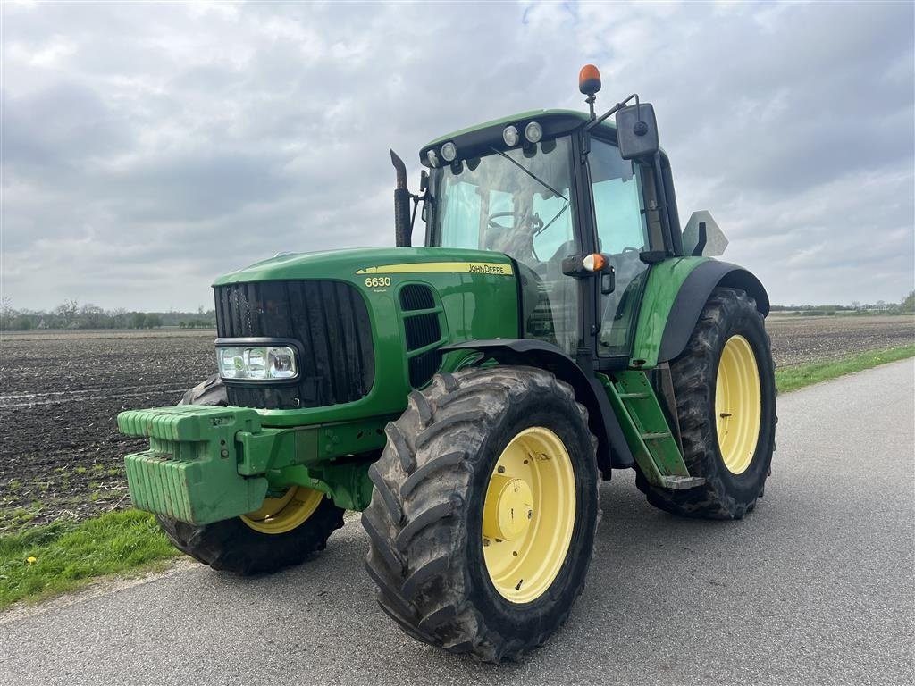 Traktor Türe ait John Deere 6630 Premium, Gebrauchtmaschine içinde Tønder (resim 7)