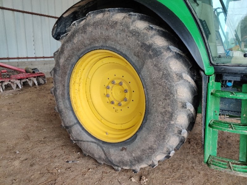 Traktor of the type John Deere 6630 Premium, Gebrauchtmaschine in VERT TOULON (Picture 7)