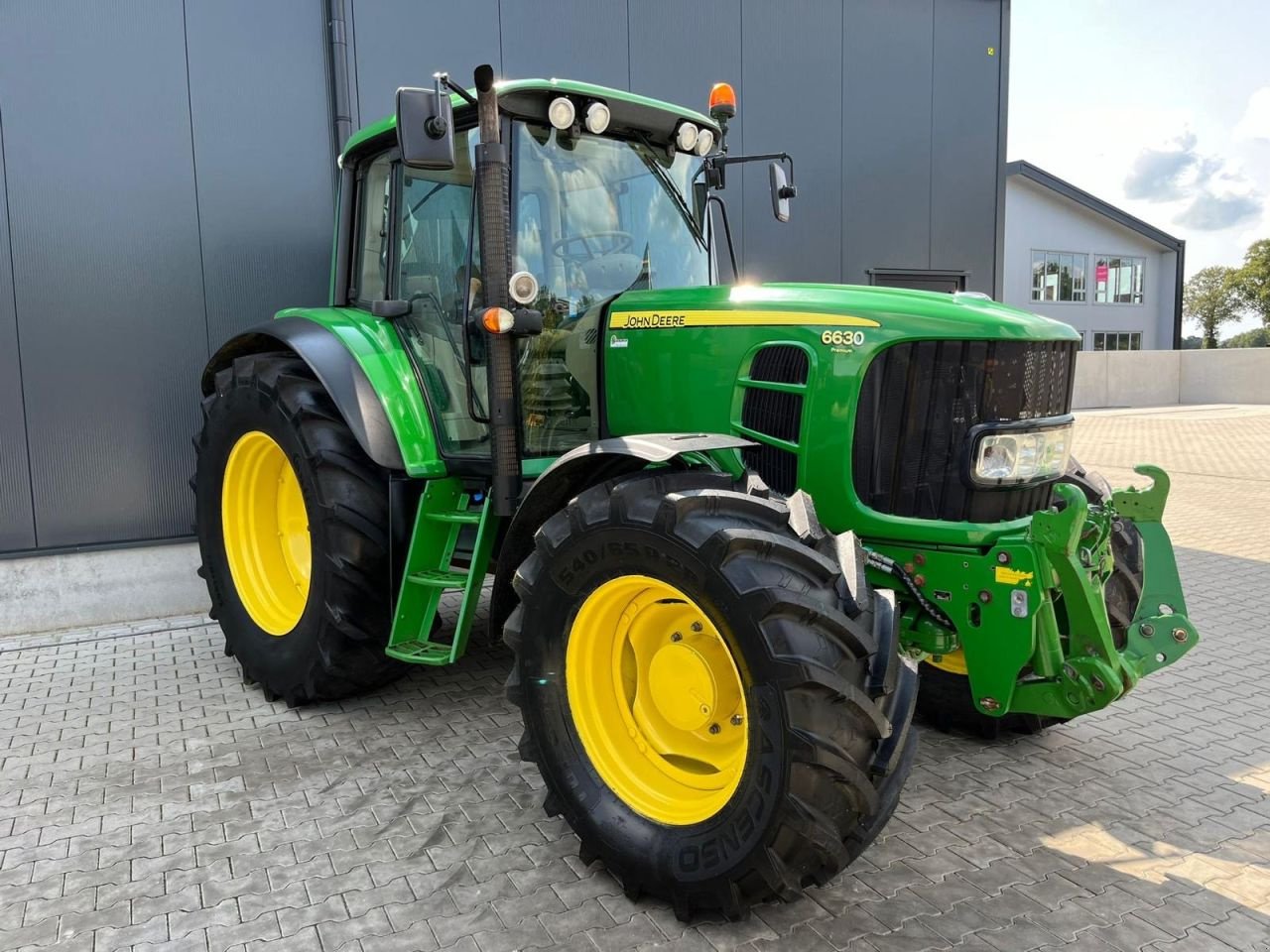 Traktor du type John Deere 6630 Premium, Gebrauchtmaschine en Daarle (Photo 3)