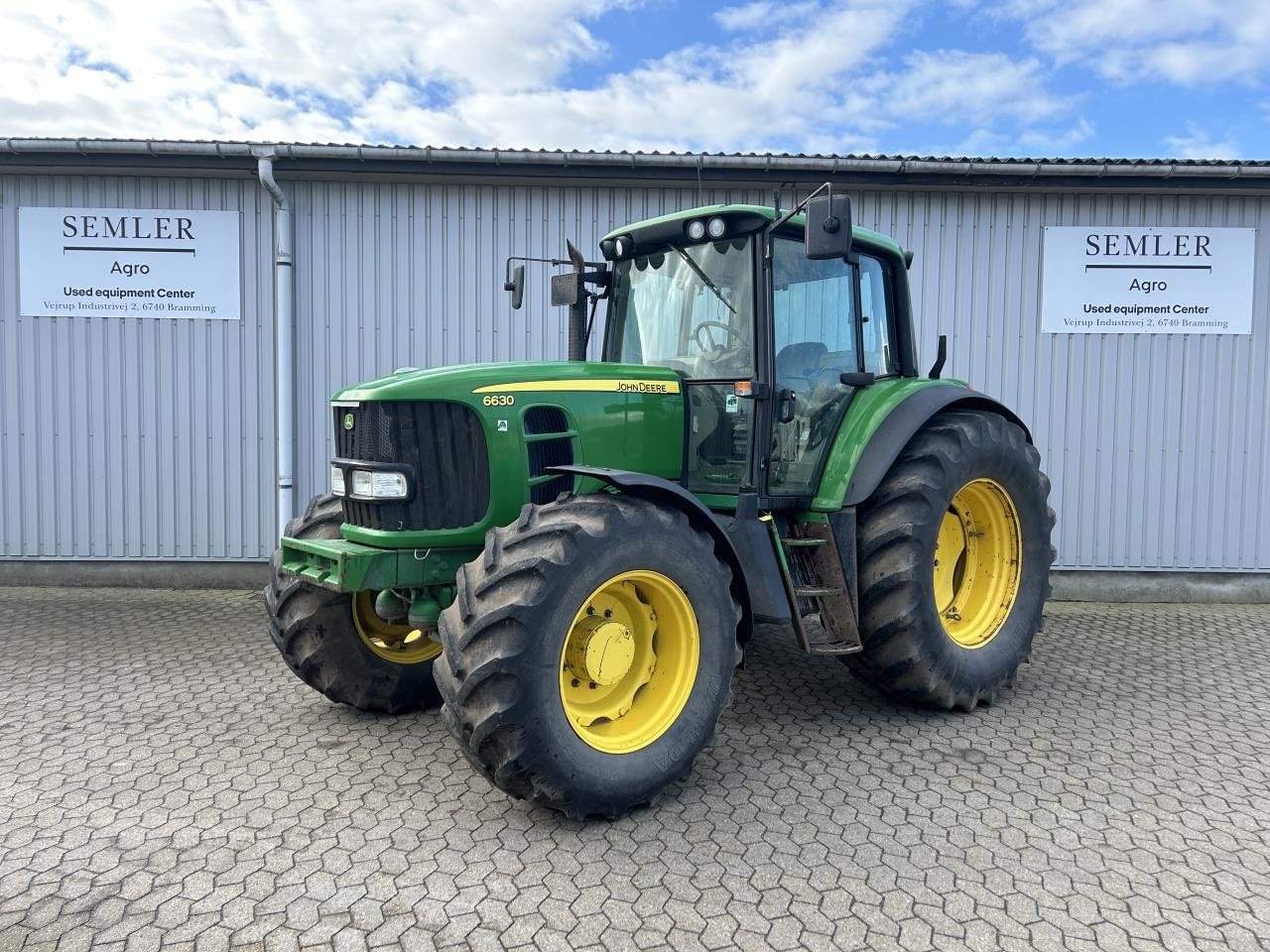 Traktor of the type John Deere 6630, Gebrauchtmaschine in Bramming (Picture 1)