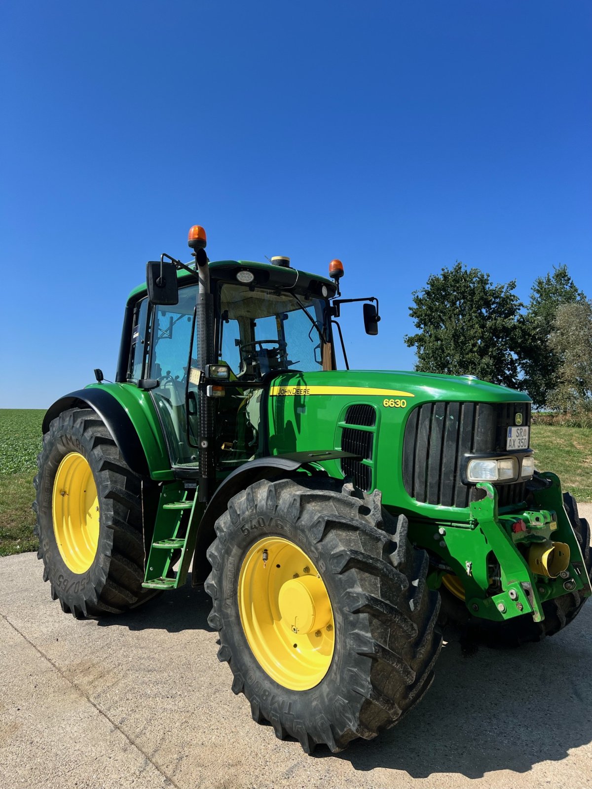 Traktor des Typs John Deere 6630, Gebrauchtmaschine in Leiblfing (Bild 2)