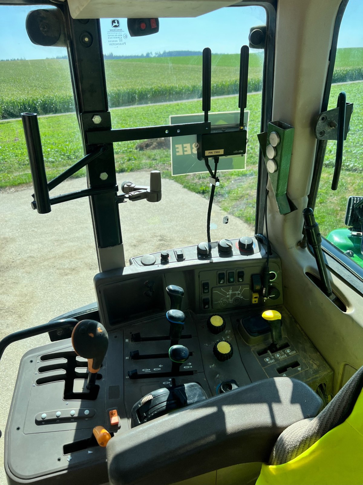 Traktor des Typs John Deere 6630, Gebrauchtmaschine in Leiblfing (Bild 13)