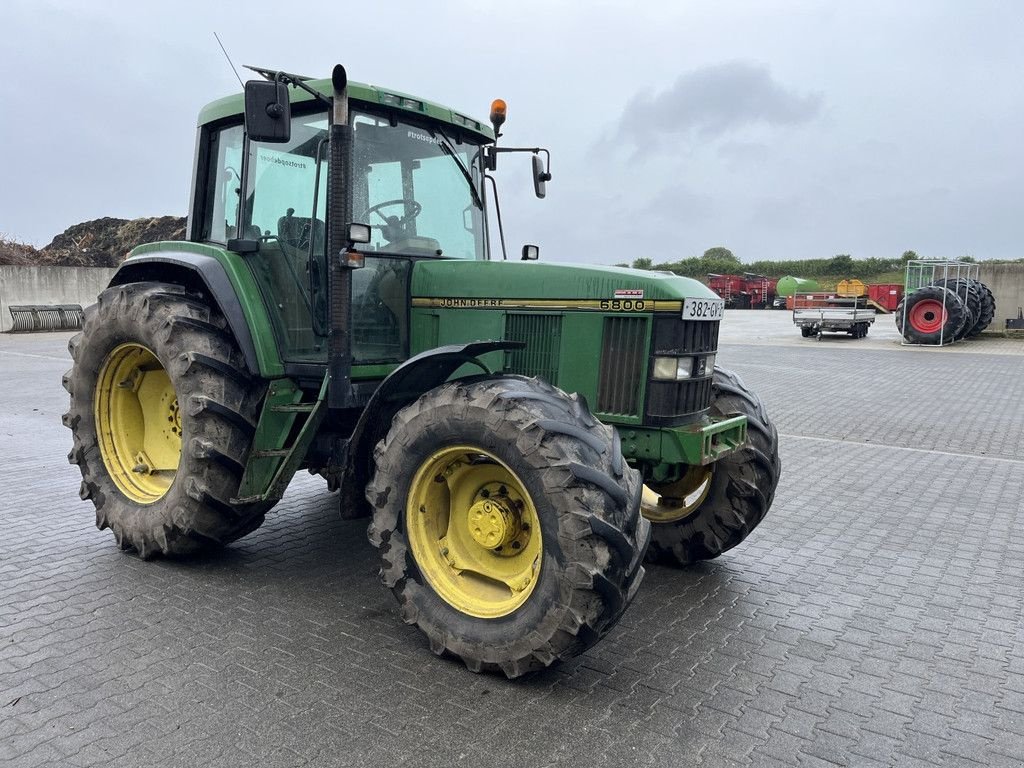 Traktor tip John Deere 6800, Gebrauchtmaschine in Hapert (Poză 1)