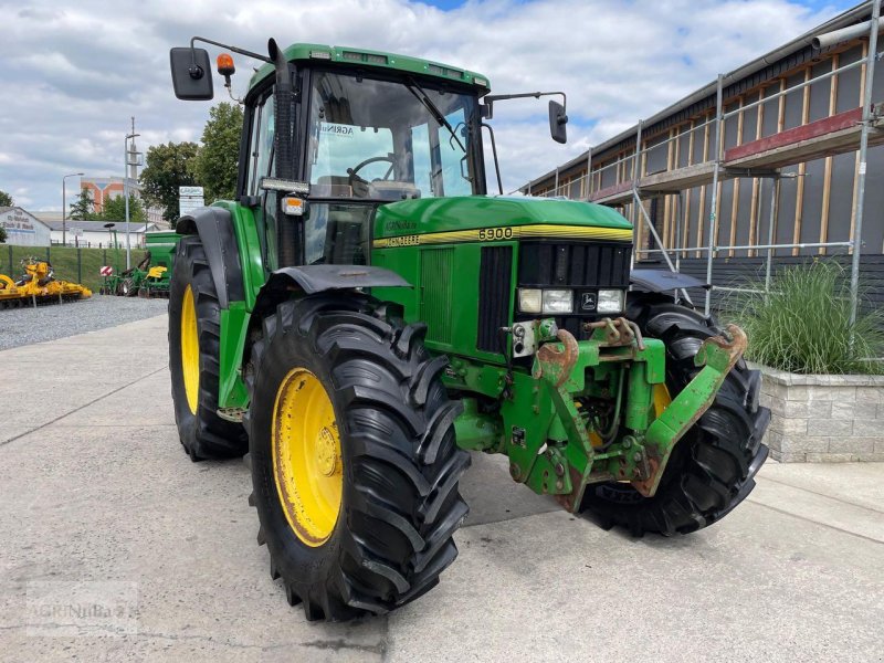 Traktor des Typs John Deere 6800, Gebrauchtmaschine in Prenzlau (Bild 1)