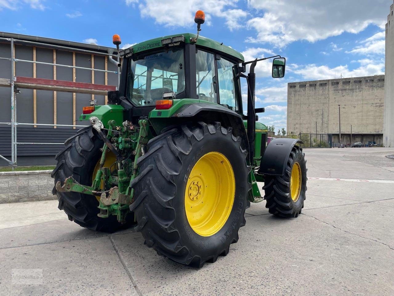 Traktor des Typs John Deere 6800, Gebrauchtmaschine in Prenzlau (Bild 2)