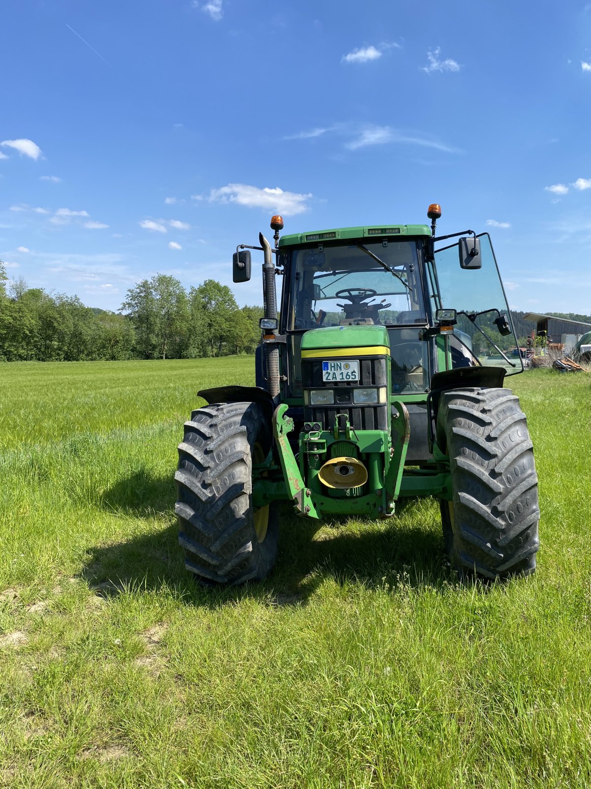 Traktor типа John Deere 6810, Gebrauchtmaschine в Leonbronn (Фотография 2)