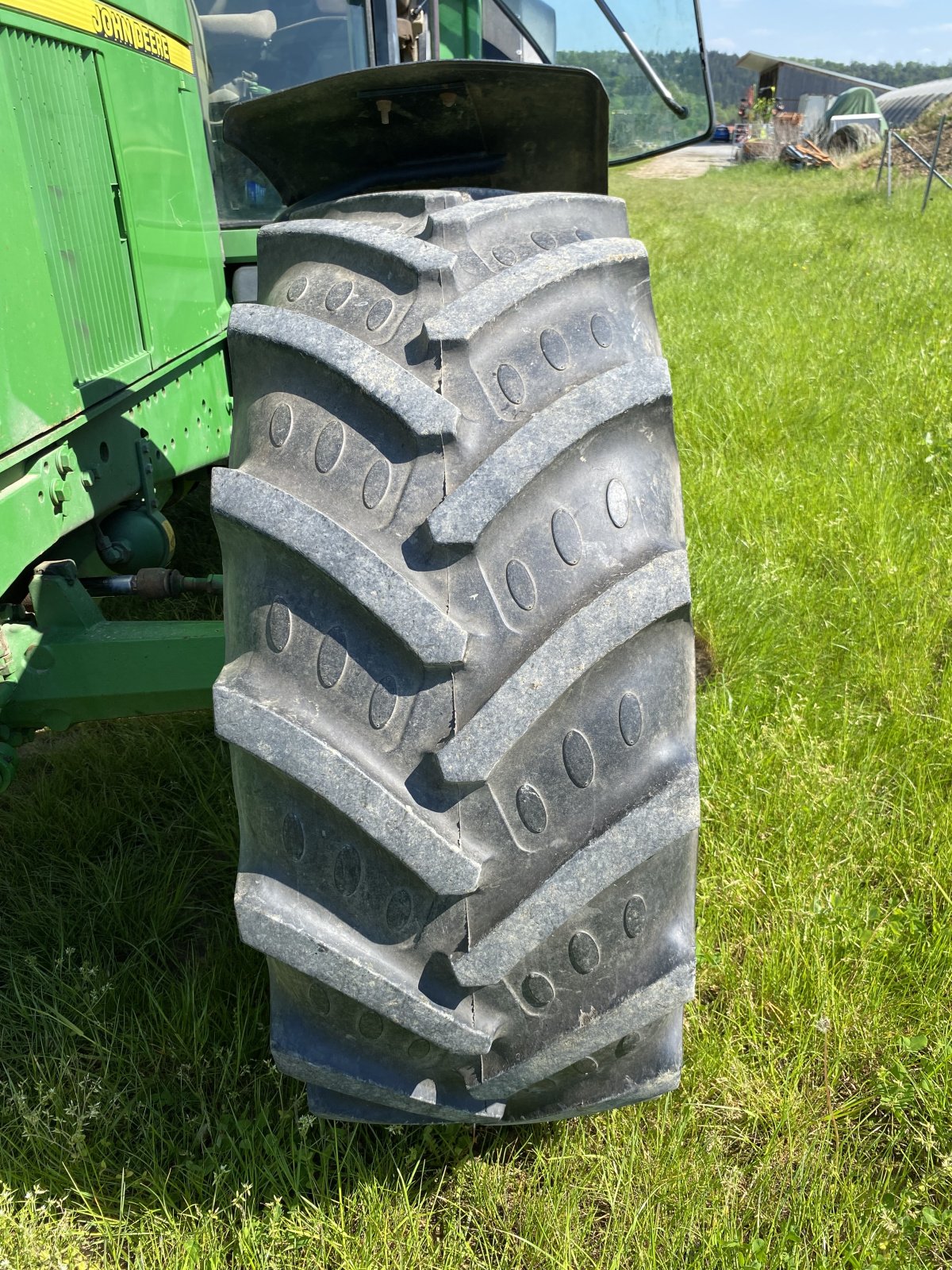 Traktor tip John Deere 6810, Gebrauchtmaschine in Leonbronn (Poză 9)