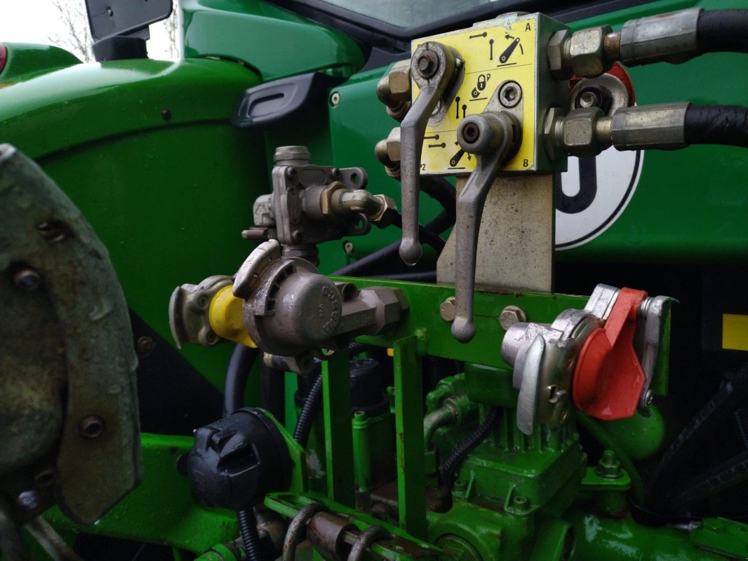 Traktor tip John Deere 6820 PQuad, Gebrauchtmaschine in Liebenwalde (Poză 10)