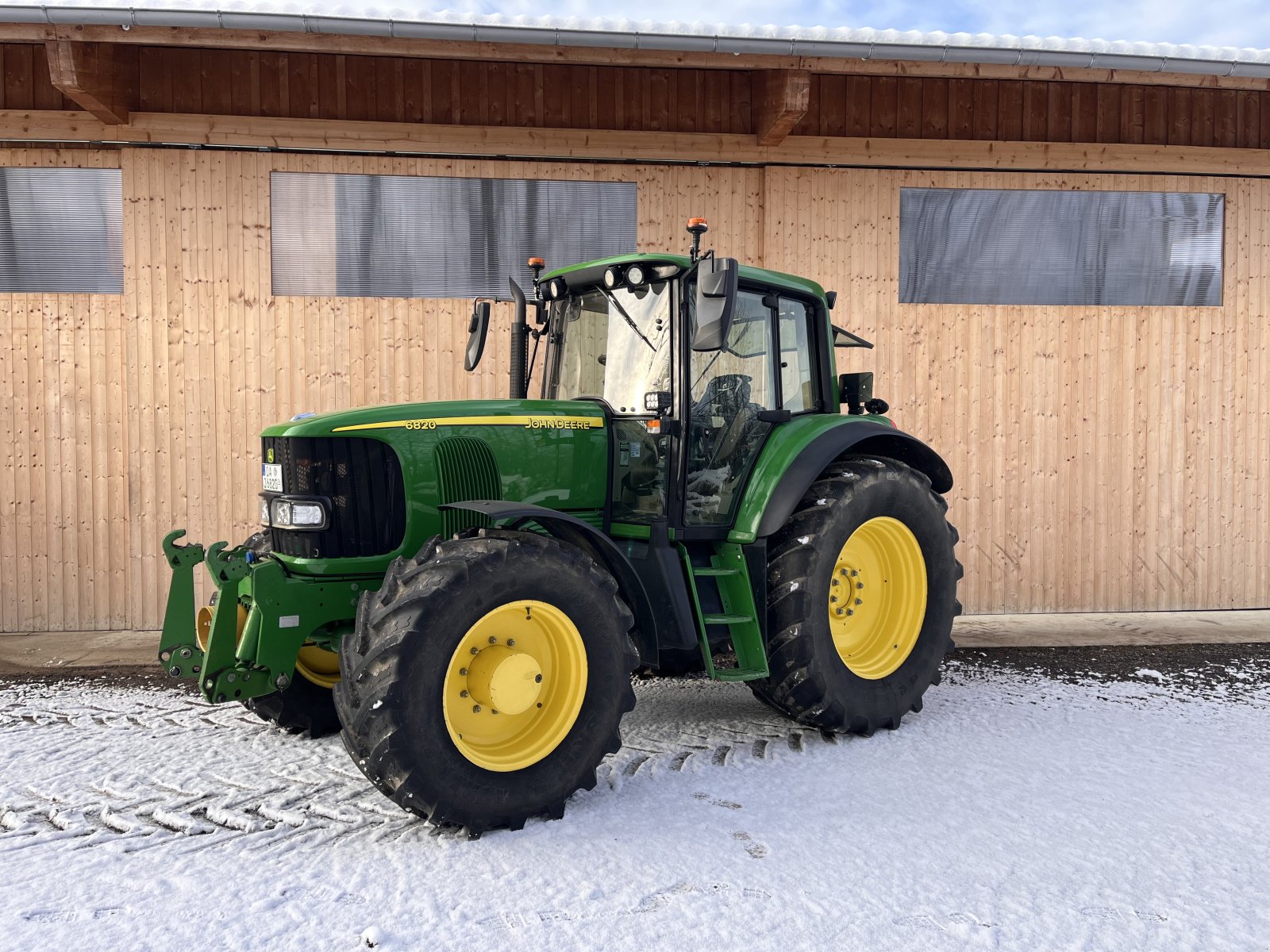 Traktor typu John Deere 6820 Premium, Gebrauchtmaschine v Rettenberg (Obrázek 1)