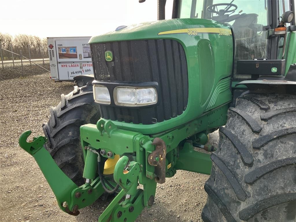 Traktor Türe ait John Deere 6820 TLS Autoquad frontlift, Gebrauchtmaschine içinde Rødekro (resim 5)