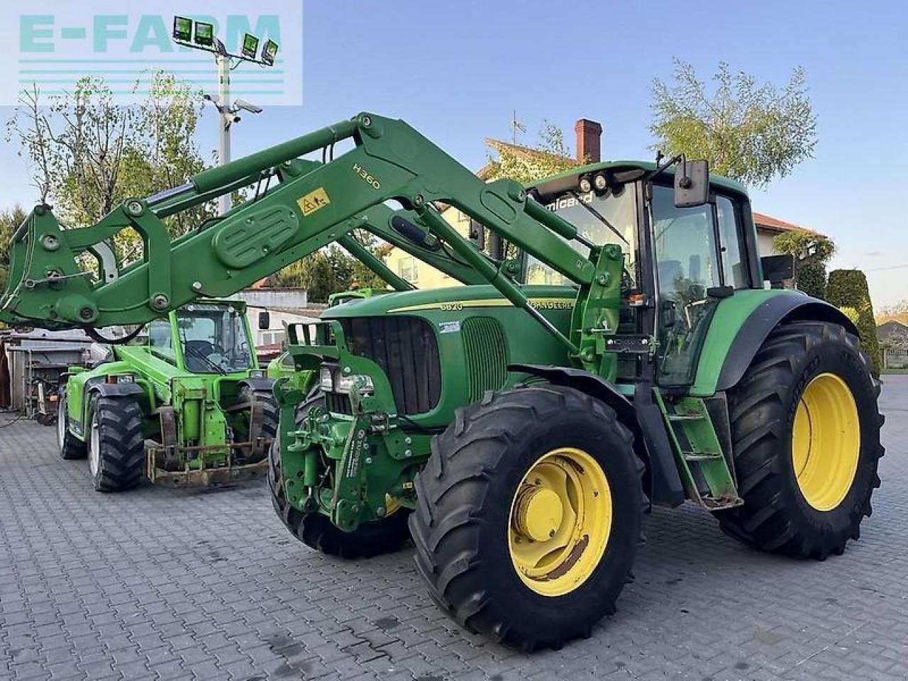 Traktor tip John Deere 6820 tls + john deere h360, Gebrauchtmaschine in DAMAS?AWEK (Poză 10)