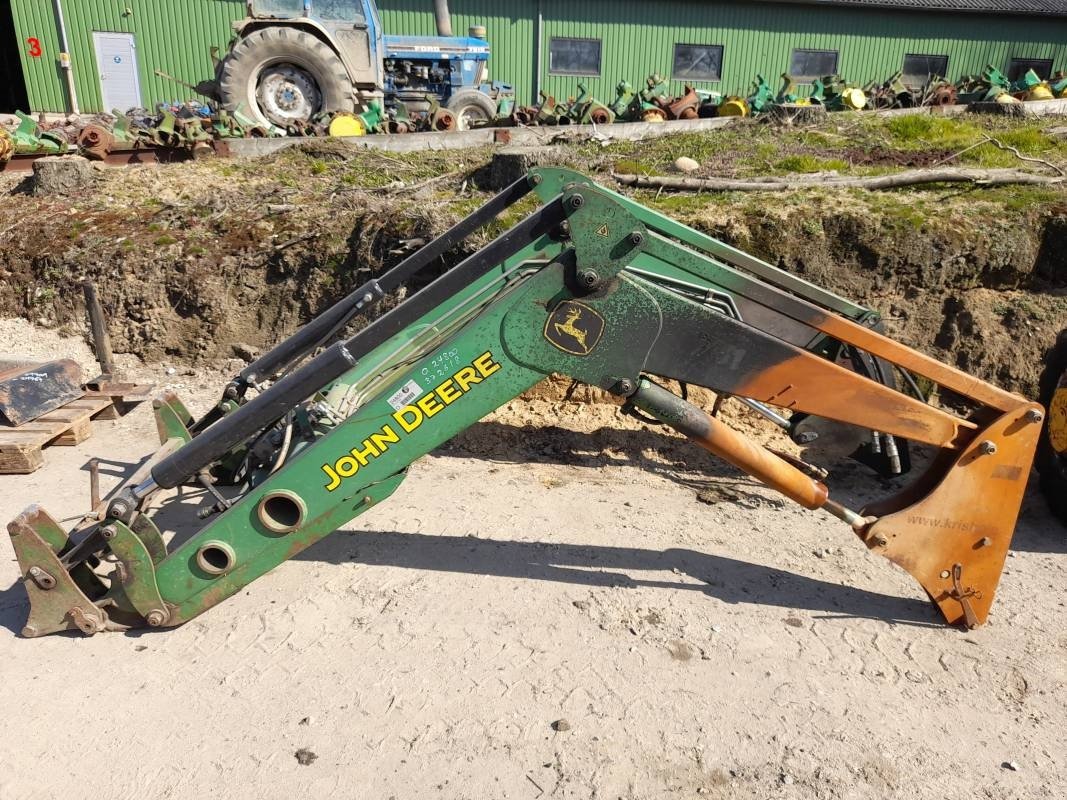 Traktor Türe ait John Deere 6820, Gebrauchtmaschine içinde Viborg (resim 5)