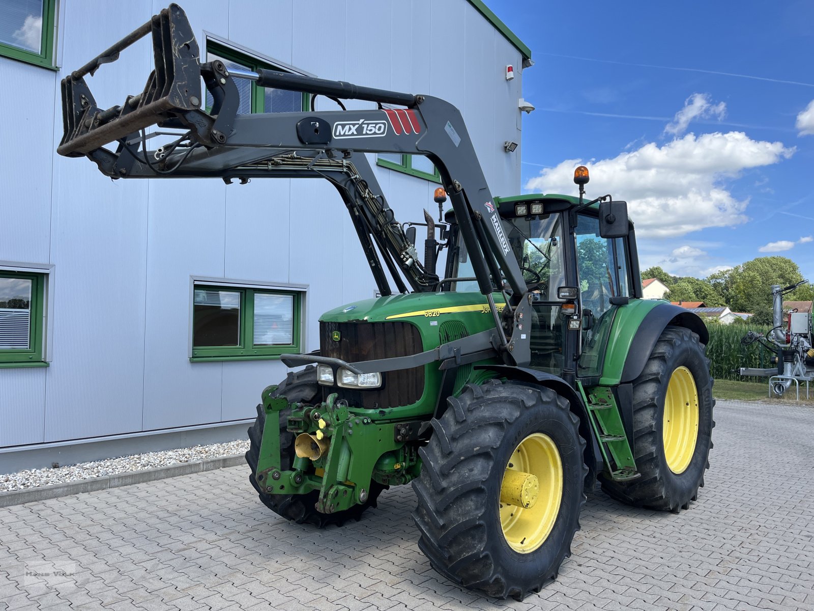 Traktor Türe ait John Deere 6820, Gebrauchtmaschine içinde Eggenfelden (resim 1)