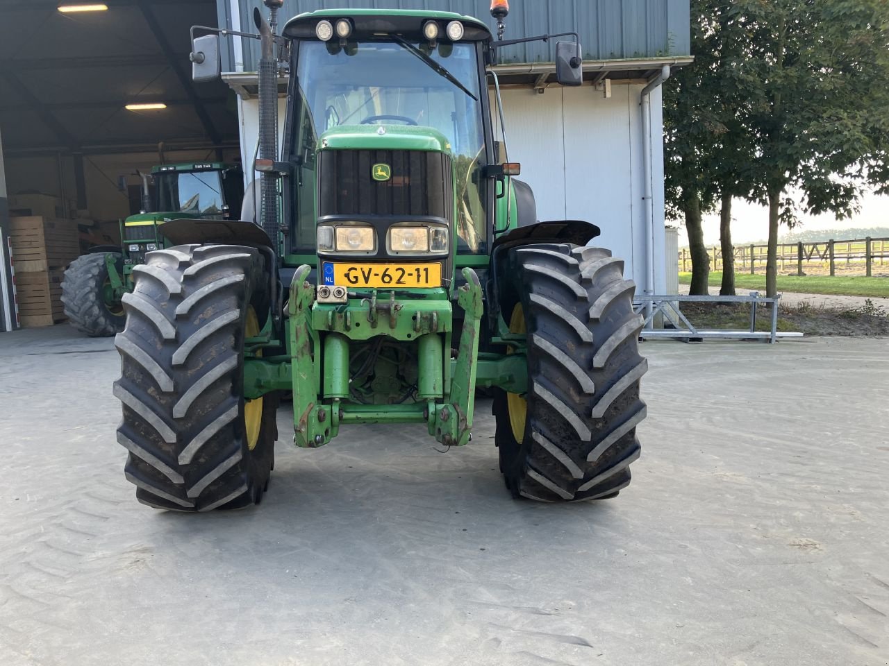 Traktor typu John Deere 6820, Gebrauchtmaschine v St. - Jacobiparochie (Obrázok 2)