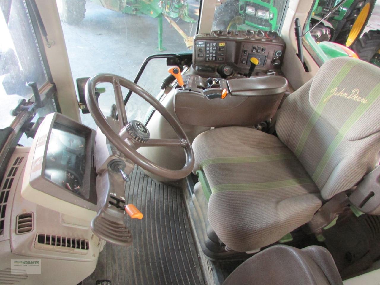 Traktor del tipo John Deere 6820, Gebrauchtmaschine en Bad Wildungen - Wega (Imagen 3)