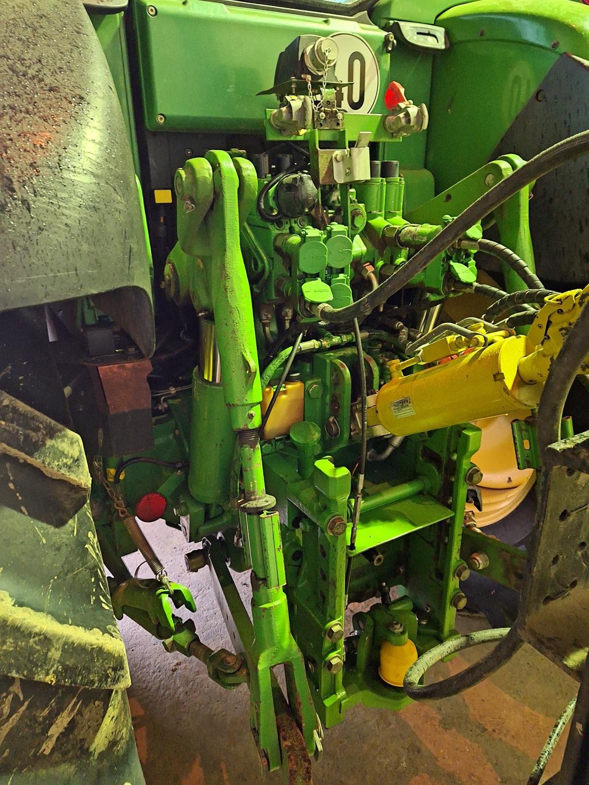 Traktor des Typs John Deere 6820, Gebrauchtmaschine in Bretzfeld (Bild 11)