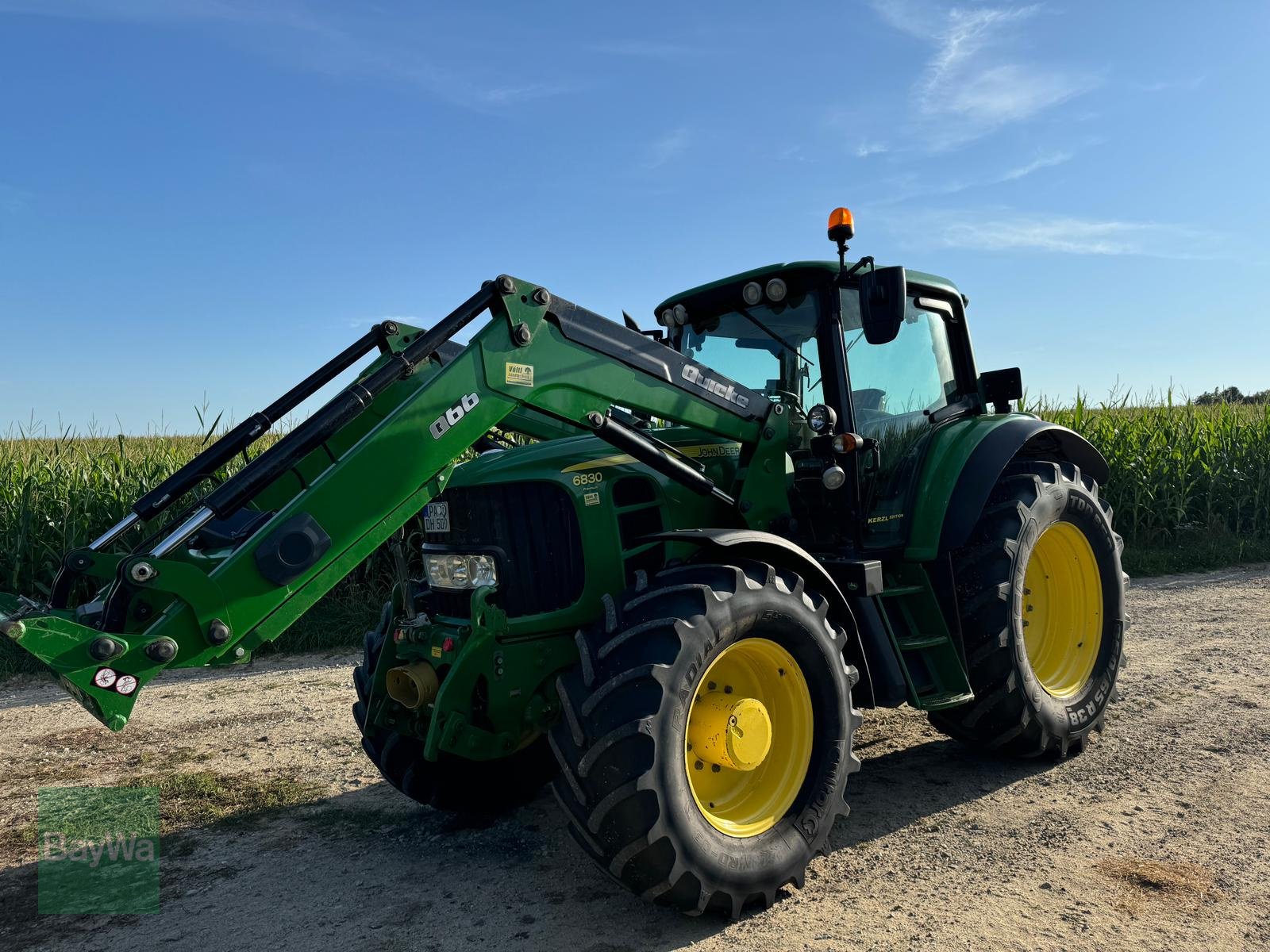 Traktor typu John Deere 6830 AUTOPOWER PREMIUM, Gebrauchtmaschine v Waldkirchen (Obrázek 1)