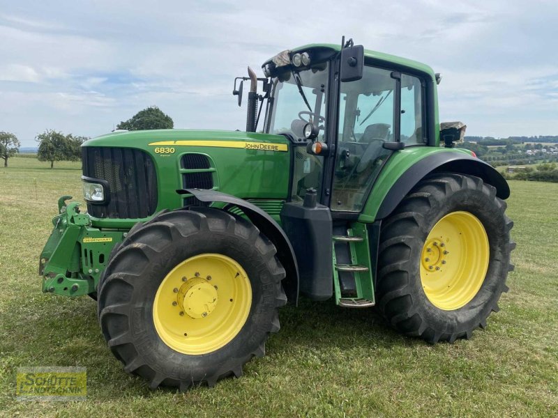 Traktor typu John Deere 6830 Premium AQ Eco, Gebrauchtmaschine w Marsberg-Giershagen (Zdjęcie 1)