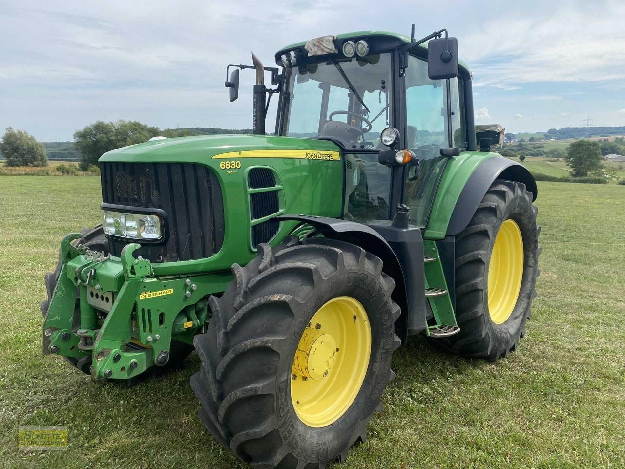 Traktor Türe ait John Deere 6830 Premium AQ Eco, Gebrauchtmaschine içinde Marsberg-Giershagen (resim 2)