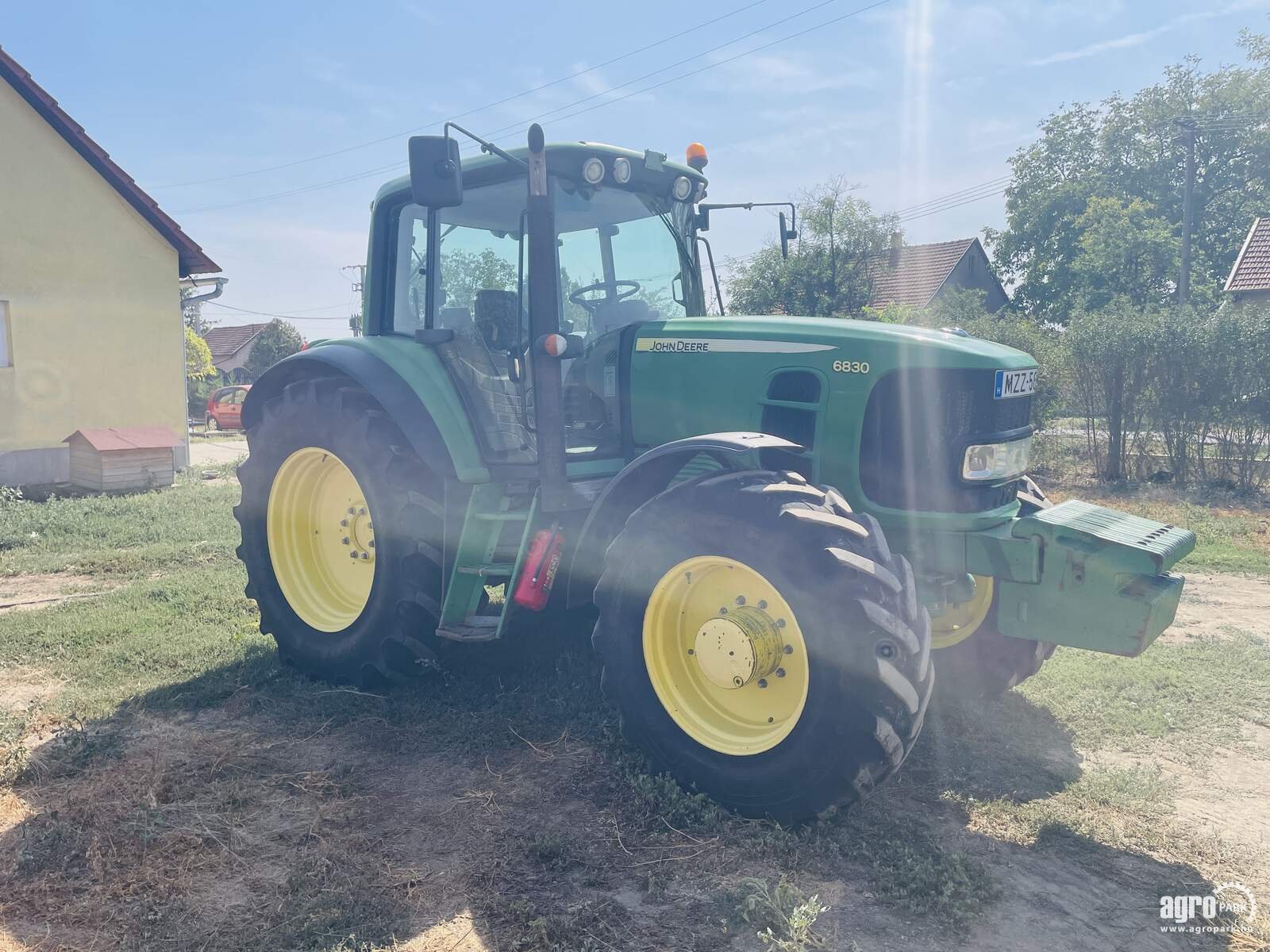 Traktor of the type John Deere 6830 PREMIUM, Gebrauchtmaschine in Csengele (Picture 8)