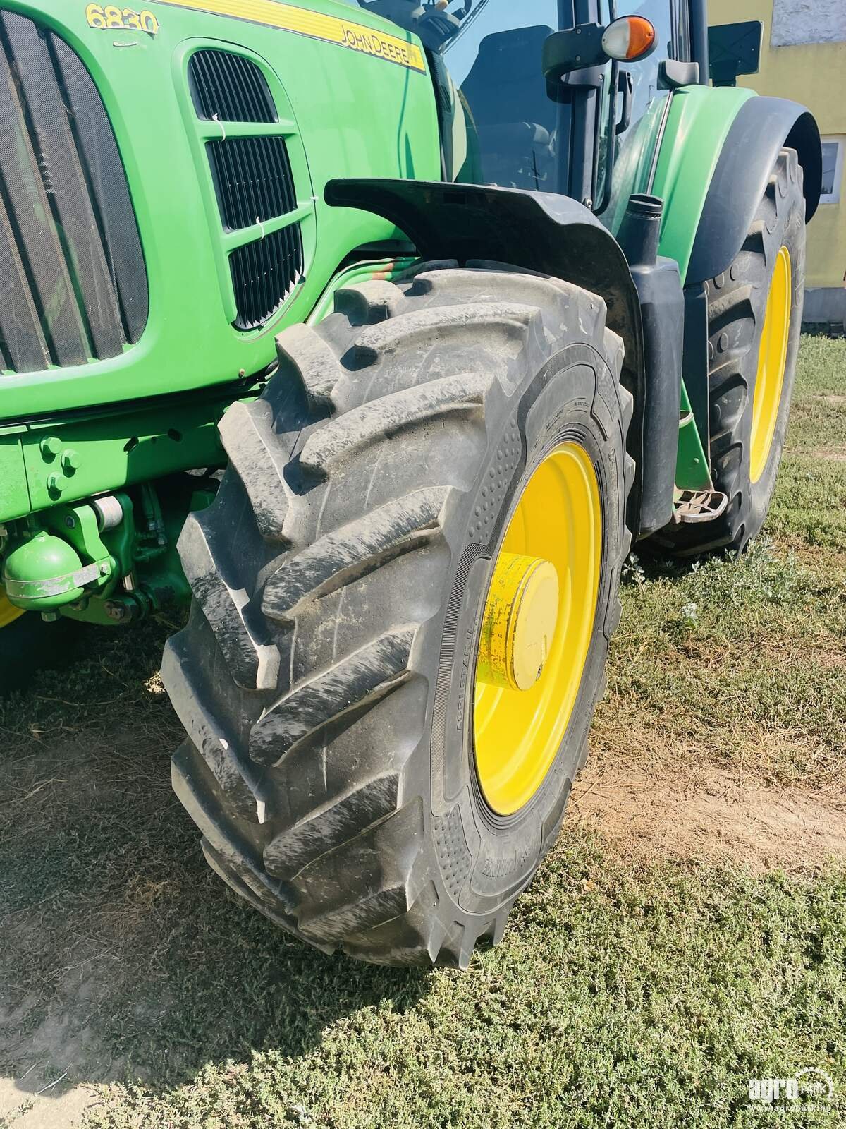 Traktor Türe ait John Deere 6830 PREMIUM, Gebrauchtmaschine içinde Csengele (resim 19)